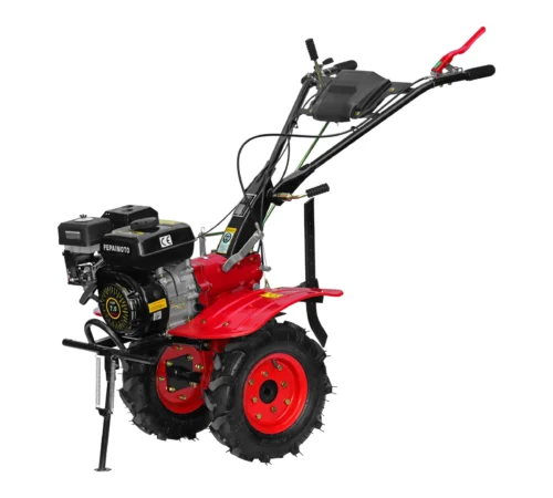 Gasoline-powered tiller machine for agricultural soil preparation